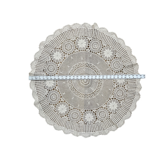 30in Crochet VINTAGE Large OVAL Artistry Table Piece Lot of 2 - Picture 3 of 3